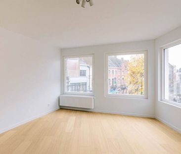 Appartement te huur in Ronse voor € 795 met 1 slaapkamer - Foto 4