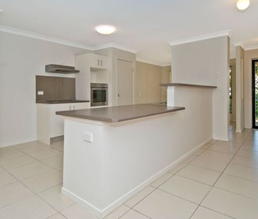 Three Bedroom Pimpama Home Ready to Move In! - Photo 1