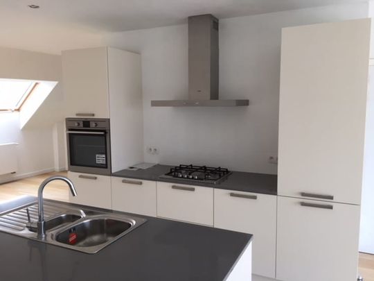 Appartement te huur - Foto 1