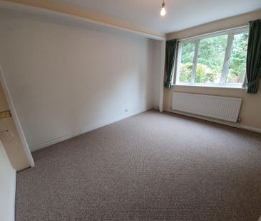 2 bedroom maisonette to rent - Photo 2