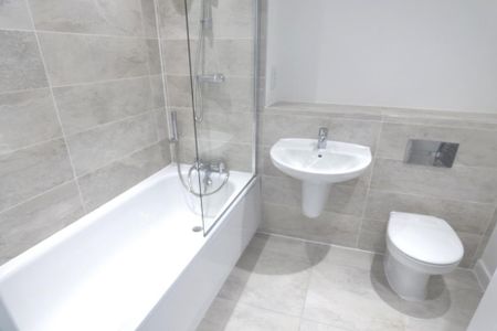 2 bedroom terraced house to rent - Photo 5