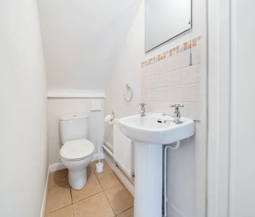 3 bedroom terraced house to rent - Photo 1