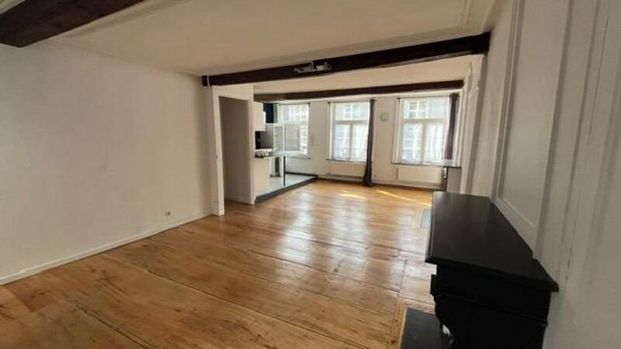 À LOUER – T3 de 102 m², Rue de Gand – VIEUX-LILLE réf 341-001 - Photo 1