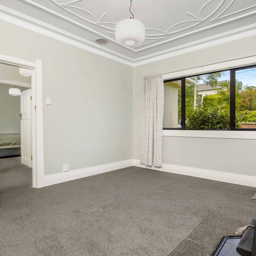 Totally Renovated 2 Bedroom Home. - Photo 1