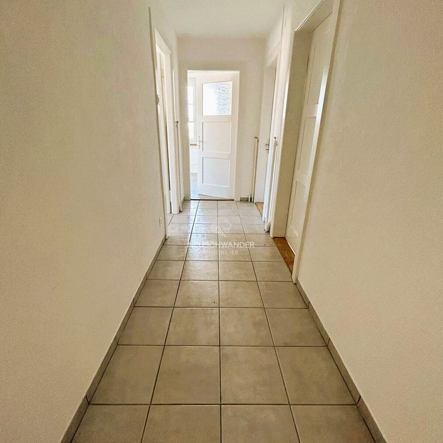 À Reconvilier appartement de 3.5 pièces au 2ème étage à louer - Photo 1