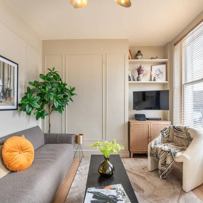 1 bedroom flat to rent - Photo 1