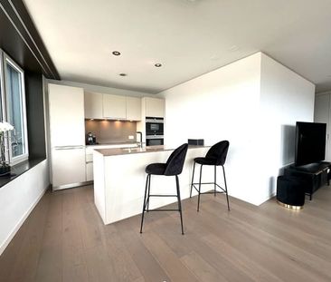 Helle 2.5-Zimmer-Wohnung mit Balkon und Stadtblick in Dietikon - Foto 4
