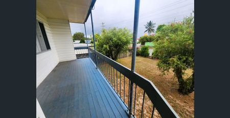Classic Highset Home with Air-Conditioned Shed & Workshop - Photo 5