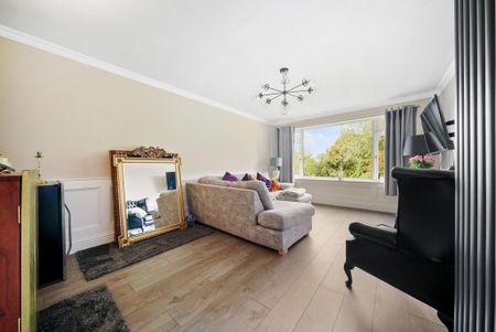 2 bedroom maisonette to rent - Photo 2