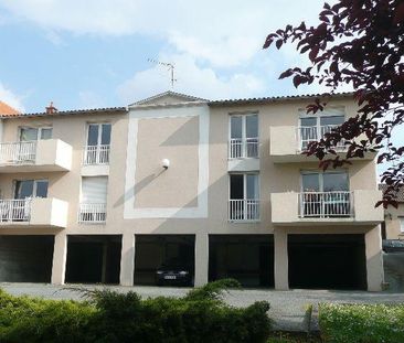 Location Appartement 1 pièce 19m² POITIERS 86000 - Photo 4