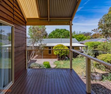 66 Lambrigg Street, Farrer ACT 2607 - House For Rent | Domain - Photo 4