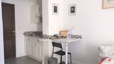 LOCATION d'un appartement T1 (24 m²) à COMPIEGNE - Photo 3