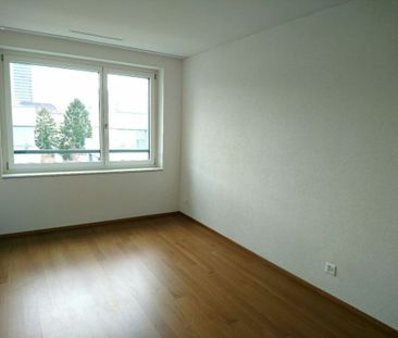 Attraktive Dachgeschosswohnung - Photo 2