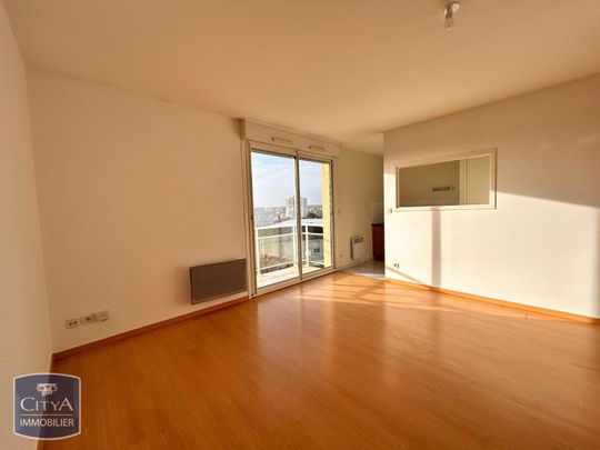 Location Appartement 1 pièce 28m² LAVAL 53000 - Photo 1