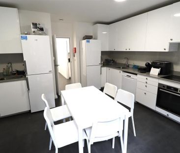 House share to rent - Photo 4