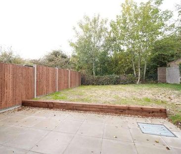 Clematis Close, Red Lodge, Bury St. Edmunds, Suffolk, IP28 - Photo 3