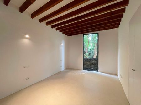 Lujoso apartamento sin muebles, a estrenar de 2 dormitorios en zona Paseo del Borne, Palma. - Photo 5