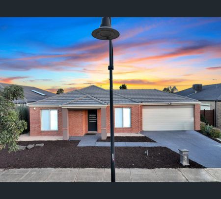 15 Yarrabee Drive,, Hoppers Crossing, Vic 3029 - Photo 5