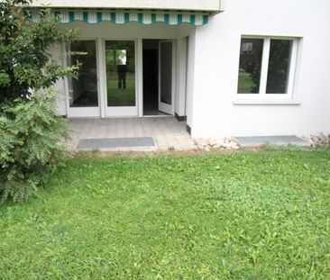 schöne und helle 2-Zimmerwohnung mit Gartensitzplatz an ruhiger Lage - Photo 6