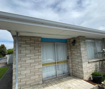 Charming unit - Photo 5