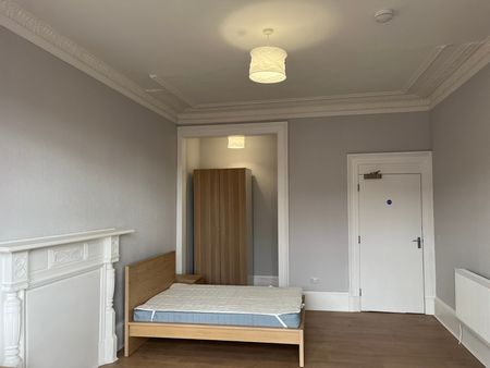 4 Bed Flat, West Princes Street, G4 - Photo 5