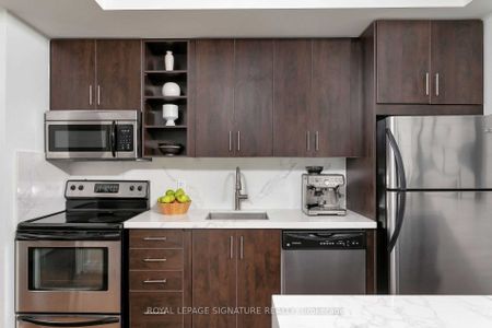 Vu Condos and Lofts , #S1403 - Photo 4