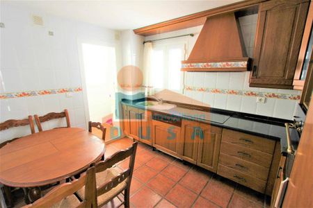 Piso alquiler en Nueva Andalucía 4 habitaciones | 2.200 €, 115 m² - Photo 2