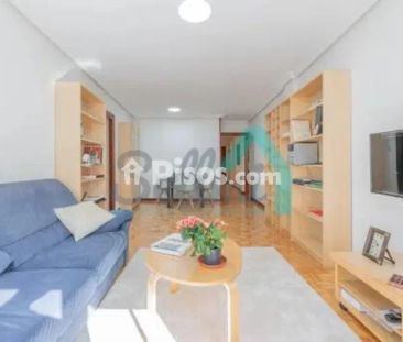 Piso en alquiler en Centro - Photo 2