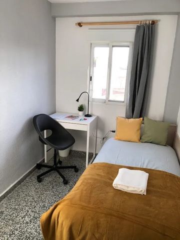 Carretera de Llíria, Burjassot, Valencian Community 46100 - Photo 3