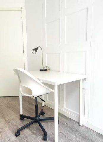 Carrer la Rambla, Barcelona, Catalonia 08002 - Photo 4