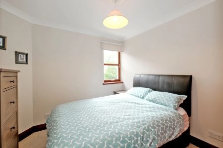 Flat 5, 2a Deemount Terrace, Aberdeen AB11 7RX - Photo 4