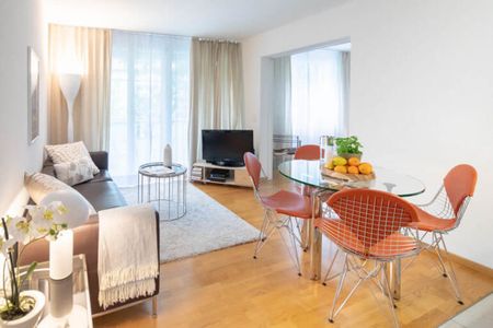 2.5 ZIMMER APARTMENT MIT OFFENER WOHNKÜCHE UND BALKON - Photo 2