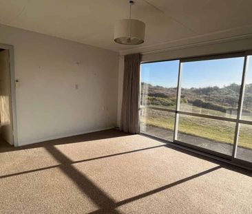 THREE BEDROOMS - WAITARERE BEACH - Photo 3