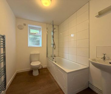 1 bedroom detached house to rent - Photo 5