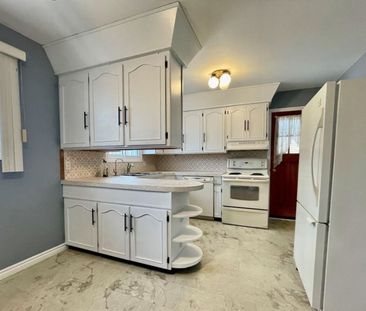 For Lease - 6852 HAGAR Avenue, Niagara Falls, Ontario - Photo 4