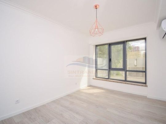 Apartamento T4 em Lisboa - Photo 1