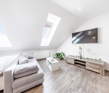 Pronájem bytu 1+kk 44 m² - Photo 1