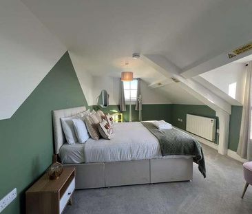 The Penthouse Apartment, Worcester Road, Malvern, Worcestershire, WR14 - Photo 3