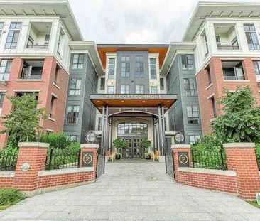 Prescott Commons - Ground Floor/Corner Unit 2 bedroom/2 Bathroom - Photo 1