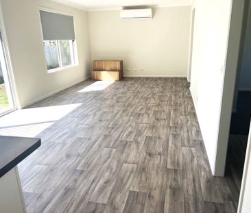 1/27A Walsh St, QLD, 4305, Newtown - Photo 2