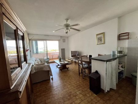 Location Appartement 2 pièces 36m² LA CIOTAT 13600 - Photo 2