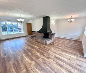 3 bedroom detached house to rent - Photo 2