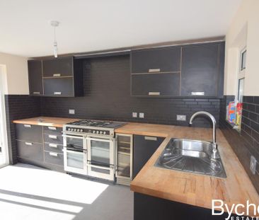 3 bedroom terraced house to rent - Photo 4