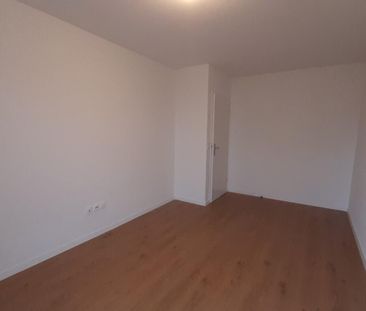 location Appartement T3 DE 60.79m² À CERGY - Photo 4