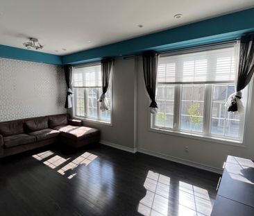 For Lease - 13 Highbury Court, Markham, Ontario - Photo 3