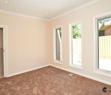 2/124 Brunswick Road, MITCHAM - Photo 3