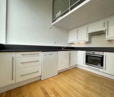 2 bedroom apartment to rent - Photo 6