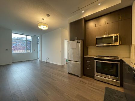 For Lease - 60 Ann O'Reilly Road Unit# 159, Toronto, Ontario - Photo 2