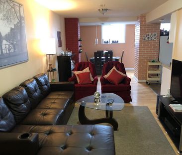 For Lease - 2123 Lawrence Avenue Unit# #1, Toronto, Ontario - Photo 2