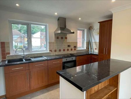 Jubilee Way, Blandford Forum, DT11 - Photo 3